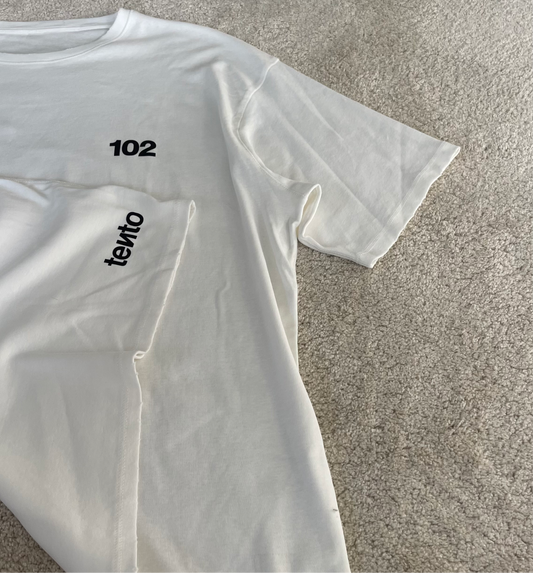 102 drop shoulder t shirt